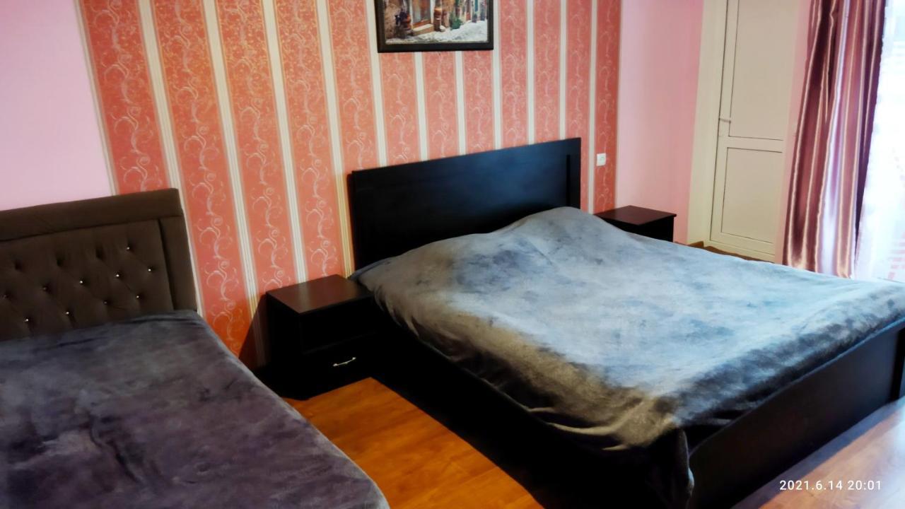 Hotel Red House Achalciche Zewnętrze zdjęcie